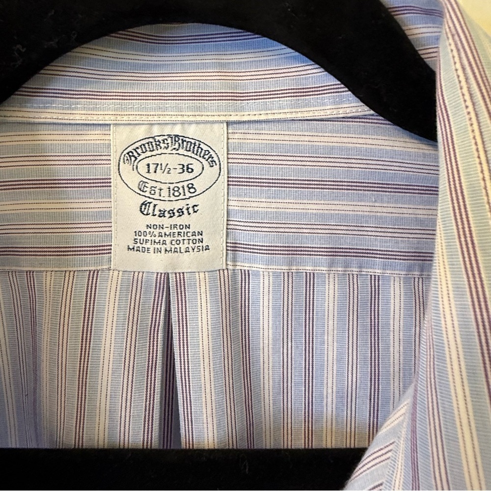 Brooks Brothers Blue and White Dress Shirt Classic Business Style - Picture 3 of 8